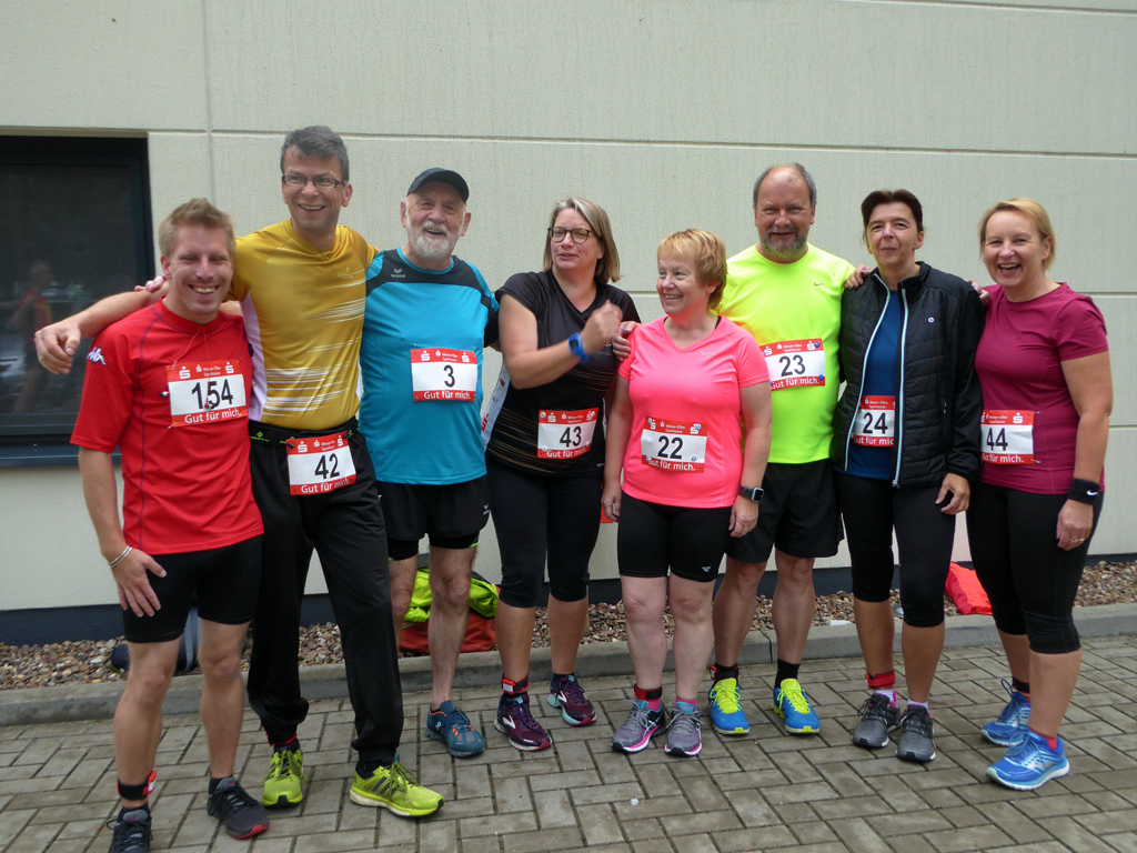 von links: Christian Skusa, Michael Renken, Heinz Wöhlbrand, Claudia Renken, Ute Pohl, Bernd Hering und Silvia Buchal-Niederle. SFL Koehnenlauf 2018
